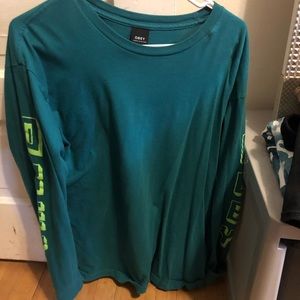 Long sleeve green obey